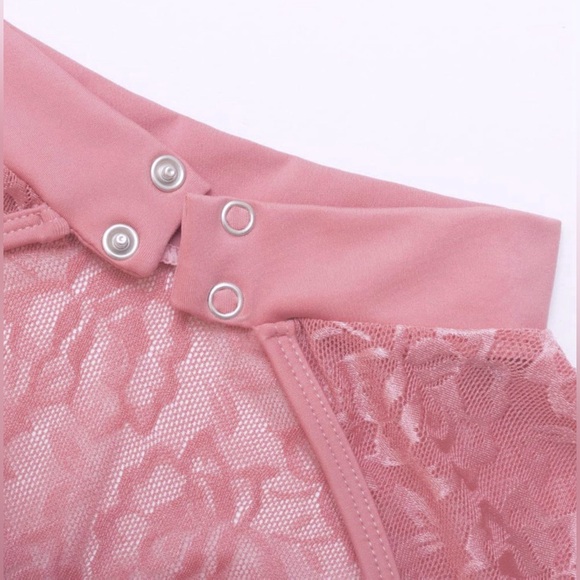 Women’s Lace Leotard - Picture 5 of 7